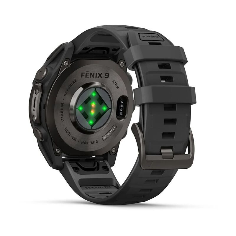 Умные часы Garmin FENIX 9 (010-04762-11) 47 мм, AMOLED, титановый, угольно-серый DLC, чёрный силиконовый ремешок