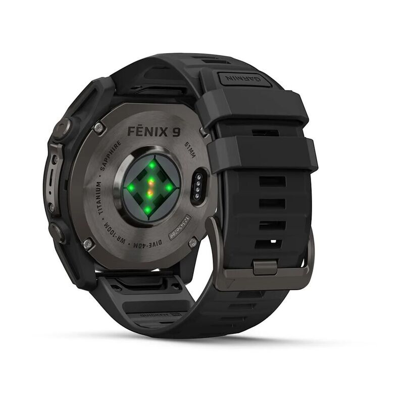 Умные часы Garmin FENIX 9 (010-04763-11) 51 мм, AMOLED, титановый, угольно-серый DLC, чёрный силиконовый ремешок
