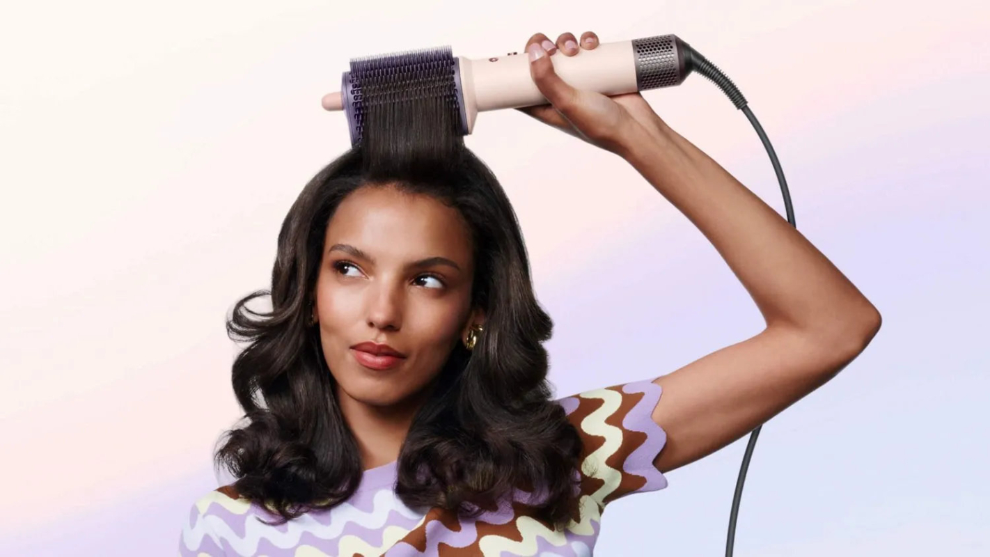 Фен-щетка Dyson Airsmooth Styling Brush, розовый/розовое золото (Ceramic pink/Rose gold) (2026)