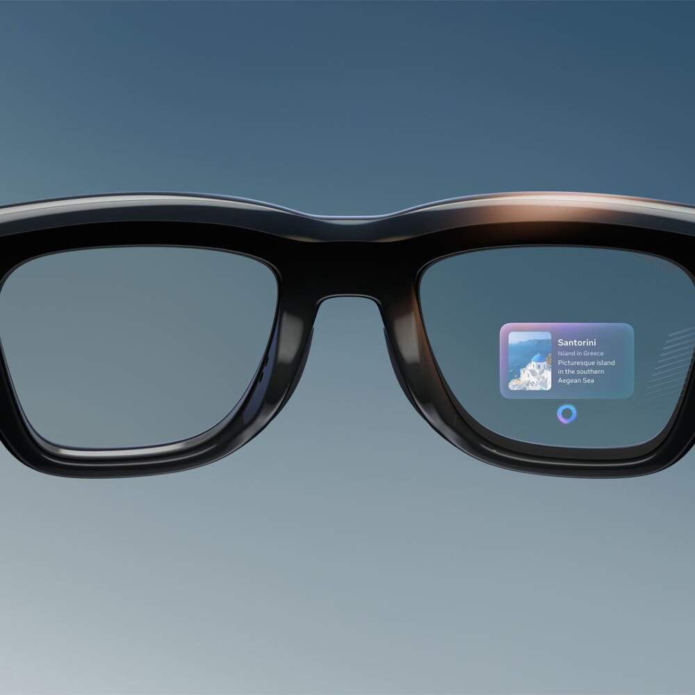 Умные очки Ray-Ban Meta Display (глянцевая чёрная оправа, линзы с автозатемнением, чёрный ремешок), размер S, размер ремешка 2