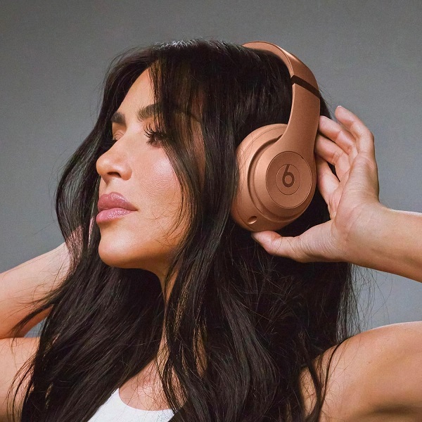 Наушники Beats Studio Pro (Kim Kardashian), Dune, светло-коричневый